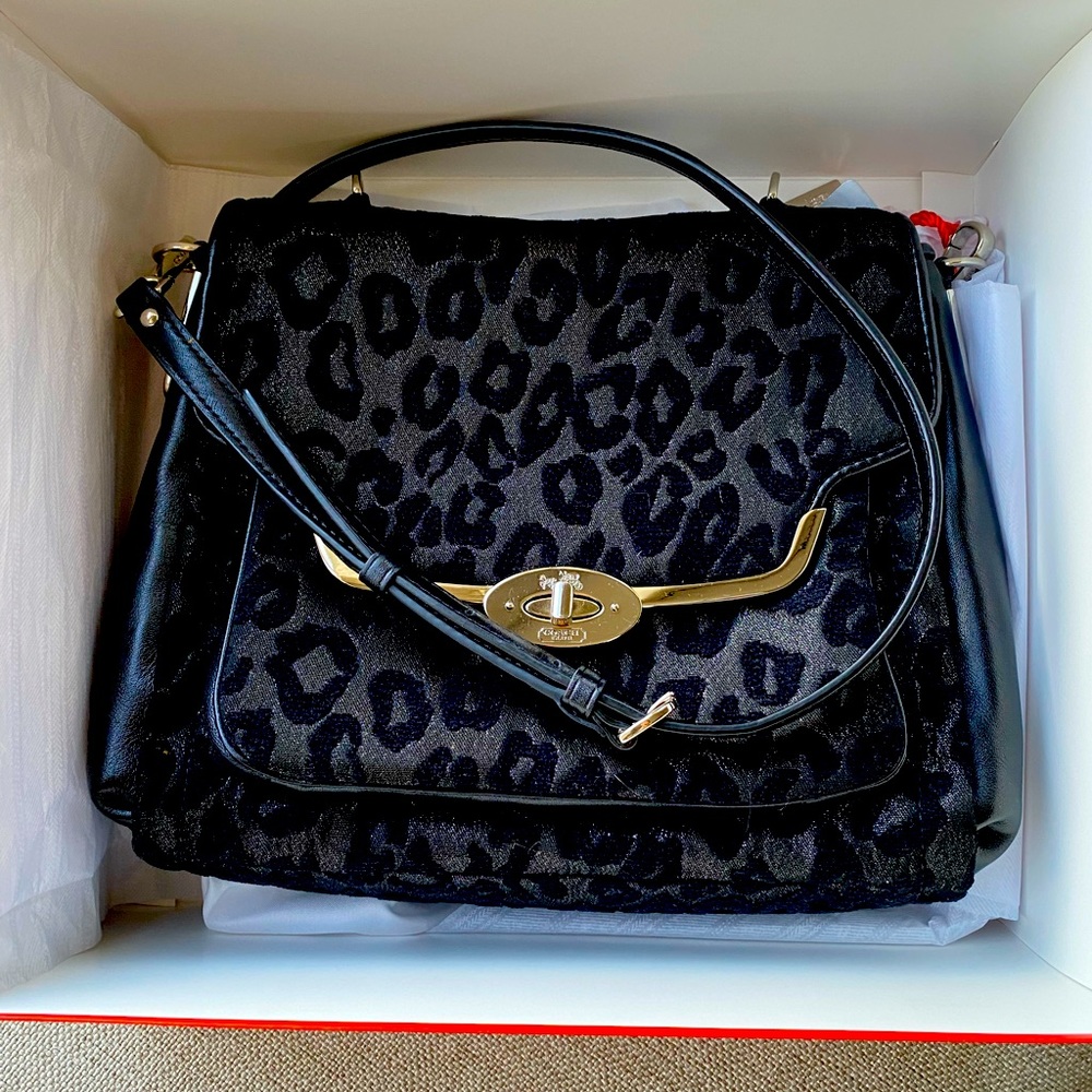 Coach small shoulder bag/satchel